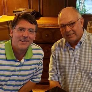 Meet your Posher, Hunter